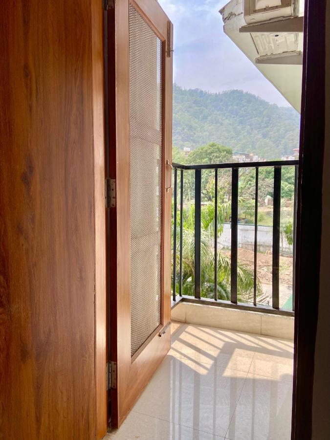 Hotel Namami Tapovan Rishīkesh Buitenkant foto