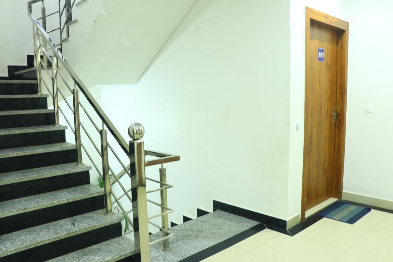 Hotel Namami Tapovan Rishīkesh Buitenkant foto