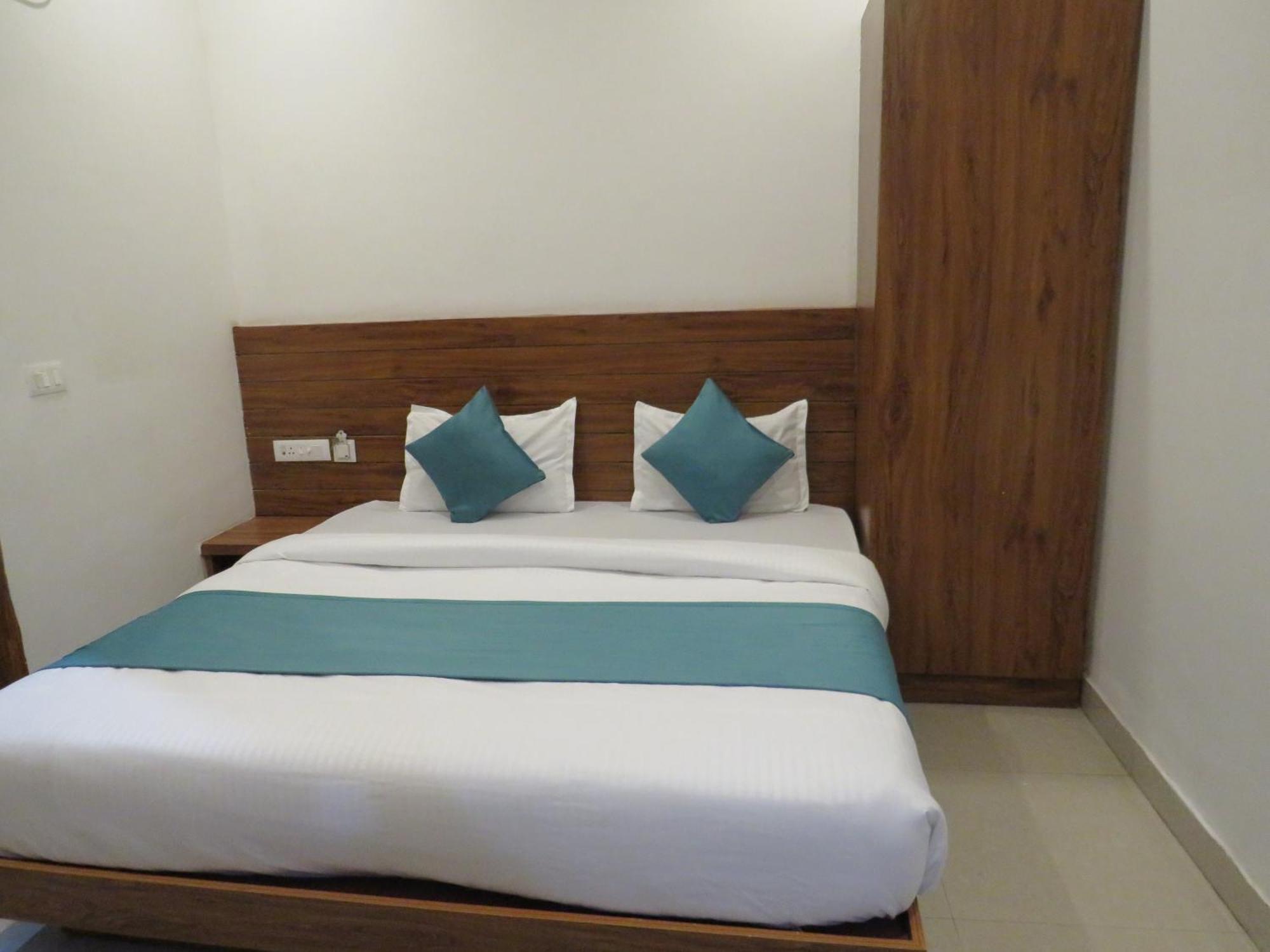 Hotel Namami Tapovan Rishīkesh Buitenkant foto