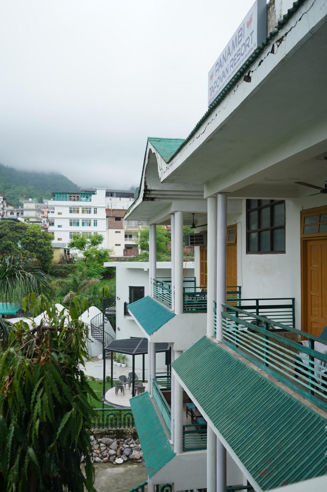 Hotel Namami Tapovan Rishīkesh Buitenkant foto