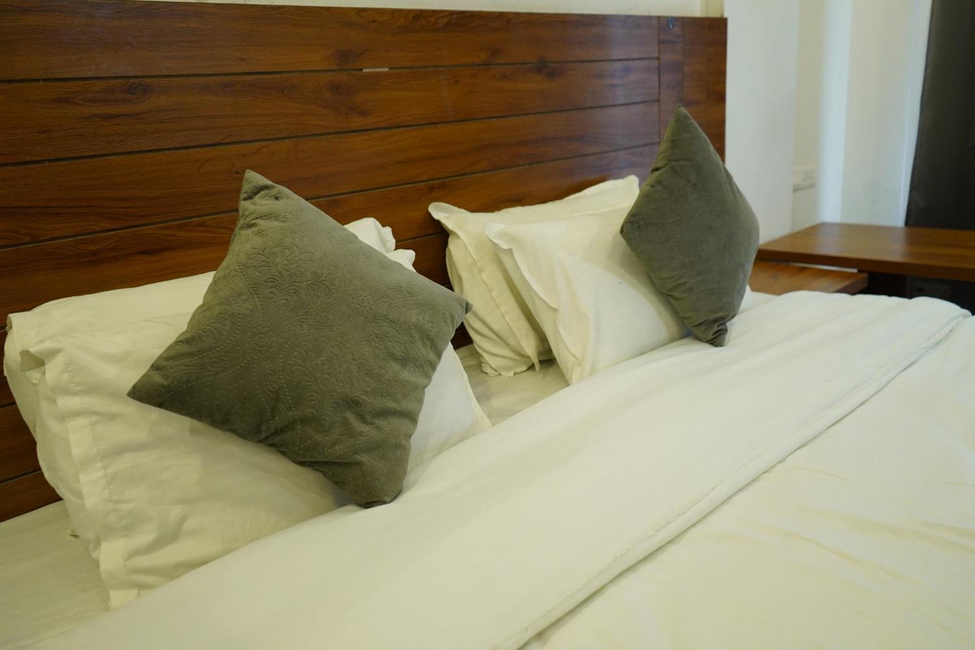 Hotel Namami Tapovan Rishīkesh Buitenkant foto