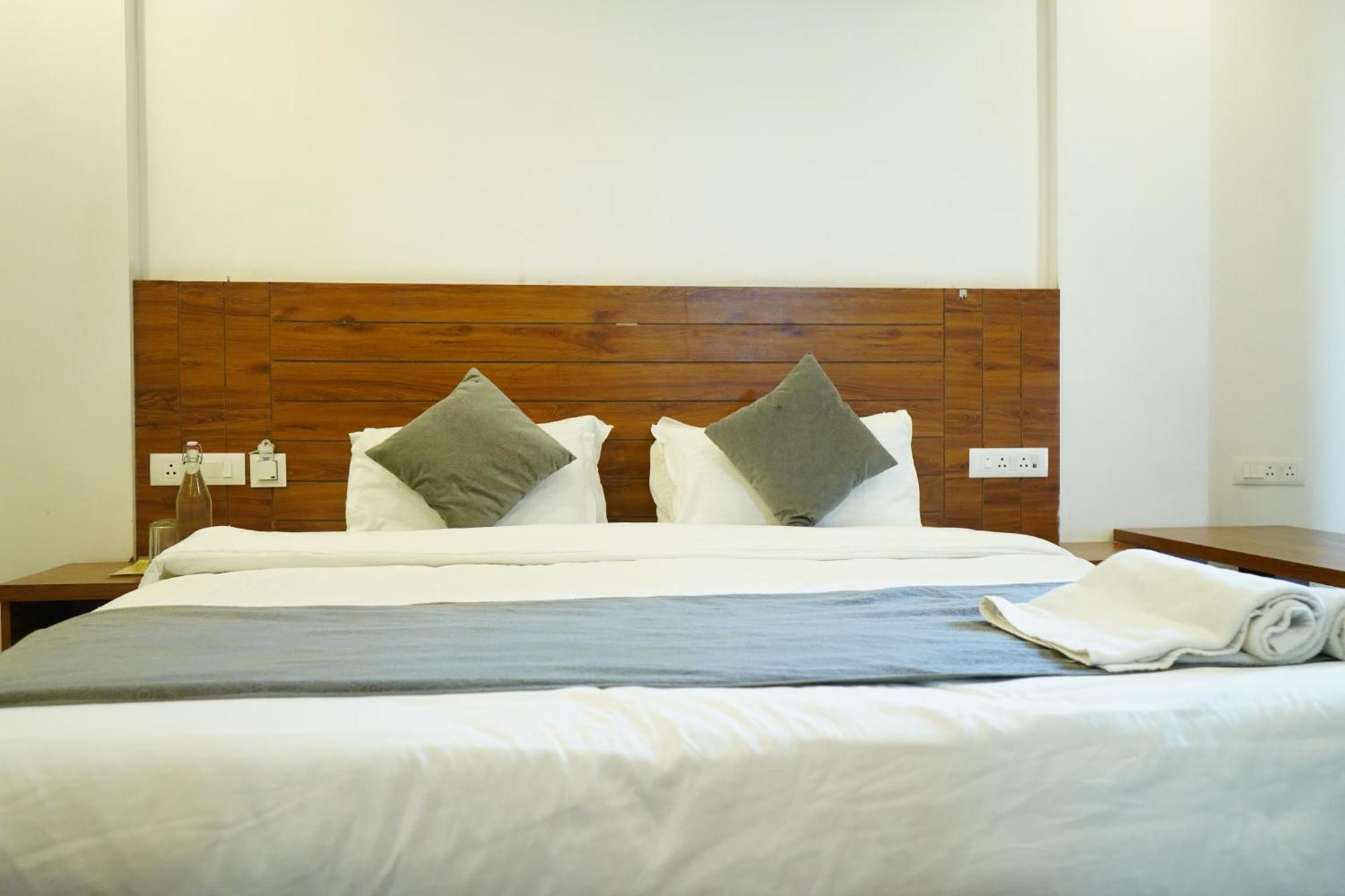 Hotel Namami Tapovan Rishīkesh Buitenkant foto